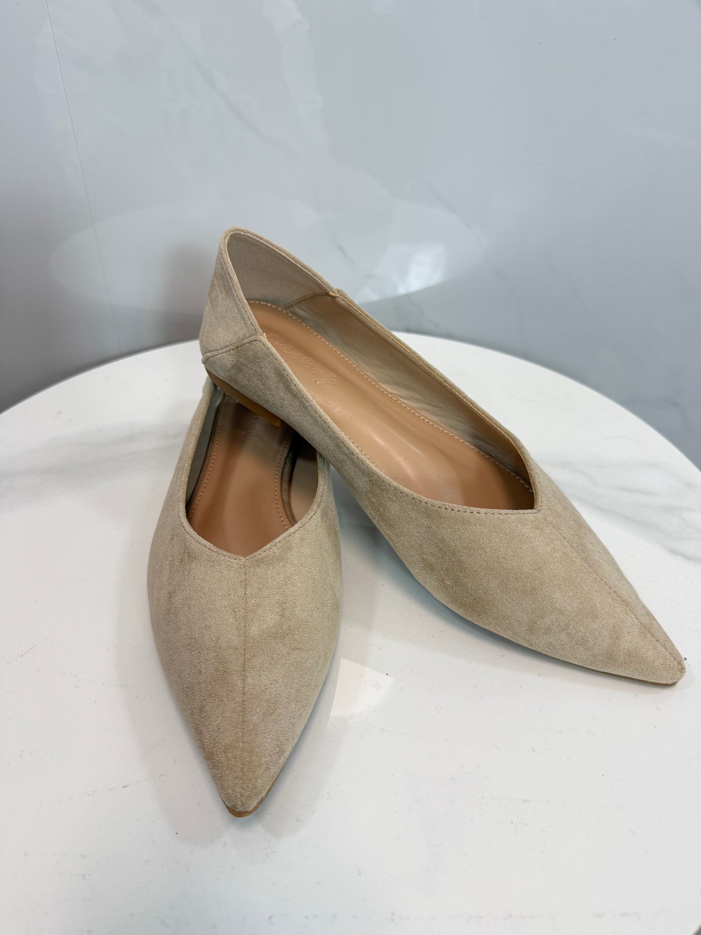 Manoletina Beige Pico