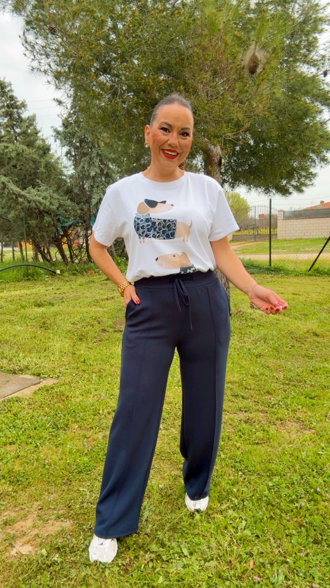 Camiseta Perro Azul Marino