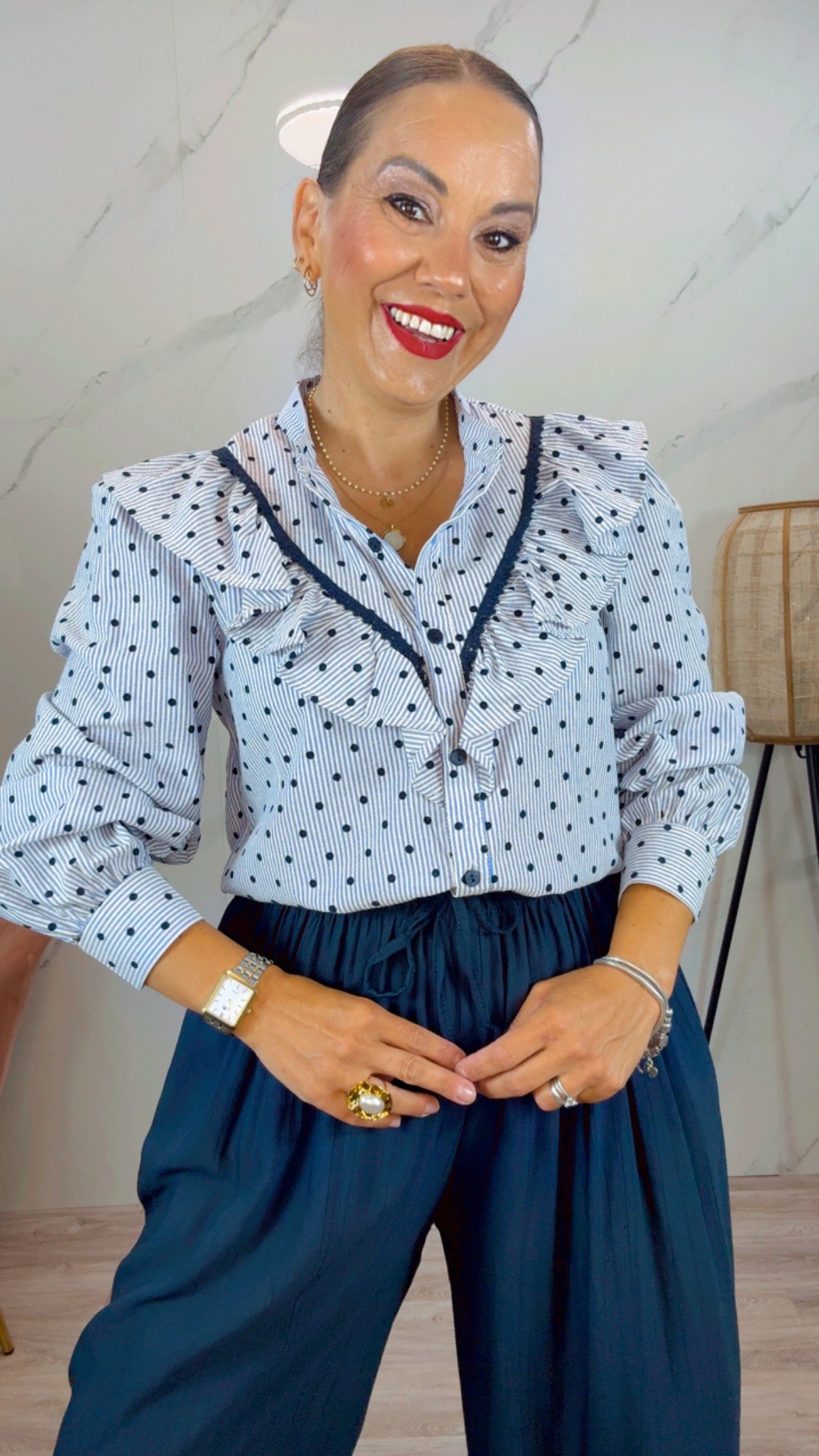 Camisa Topos Azul Marina