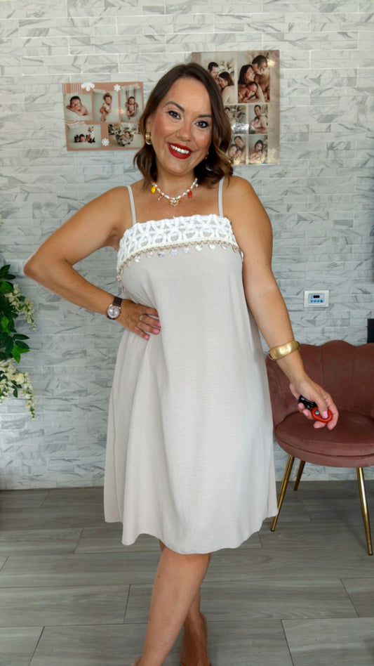 Vestido Crochet Conchas Beige