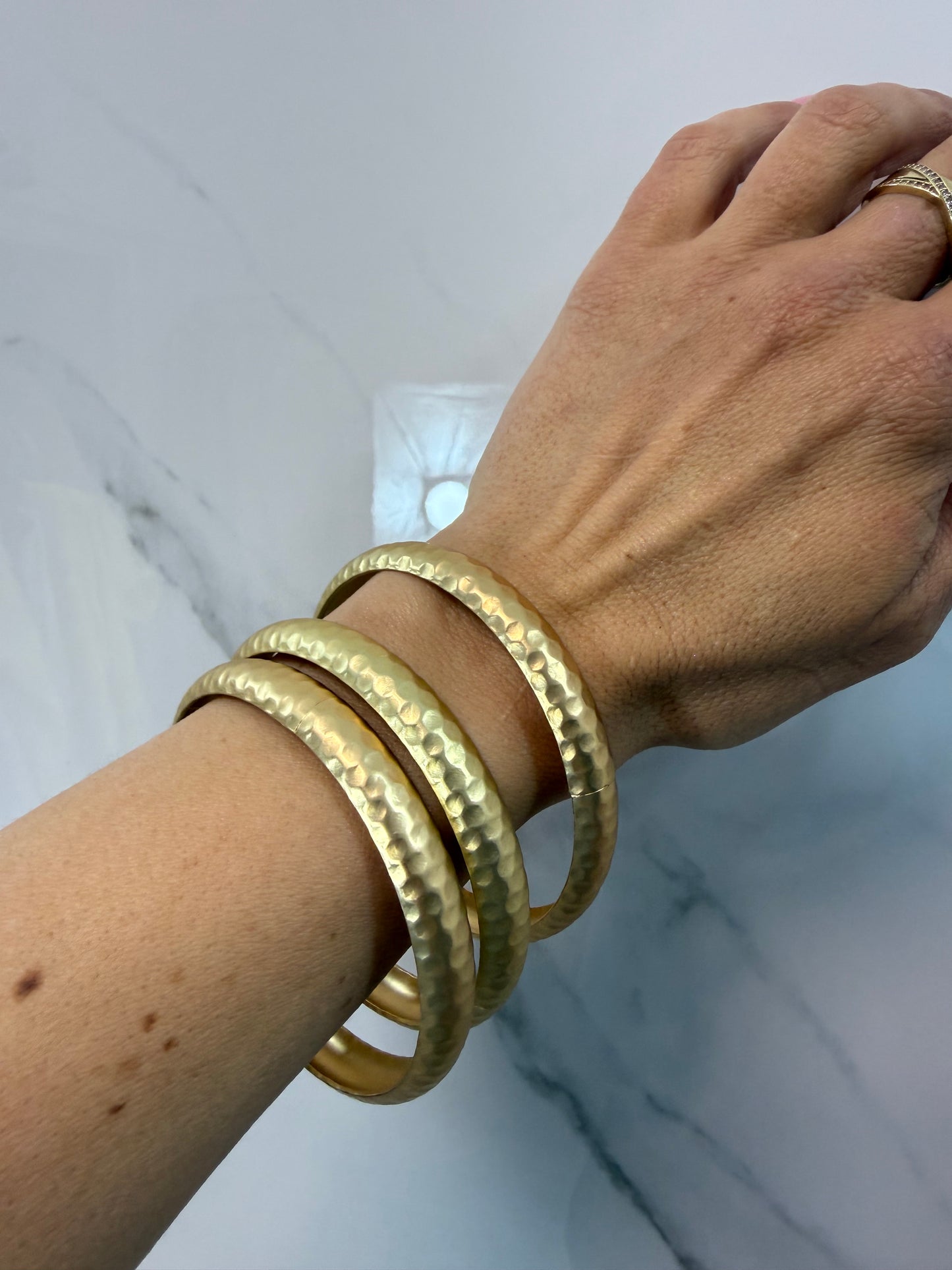 Pulsera Triple Dorada