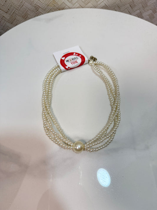 Choker de perlas