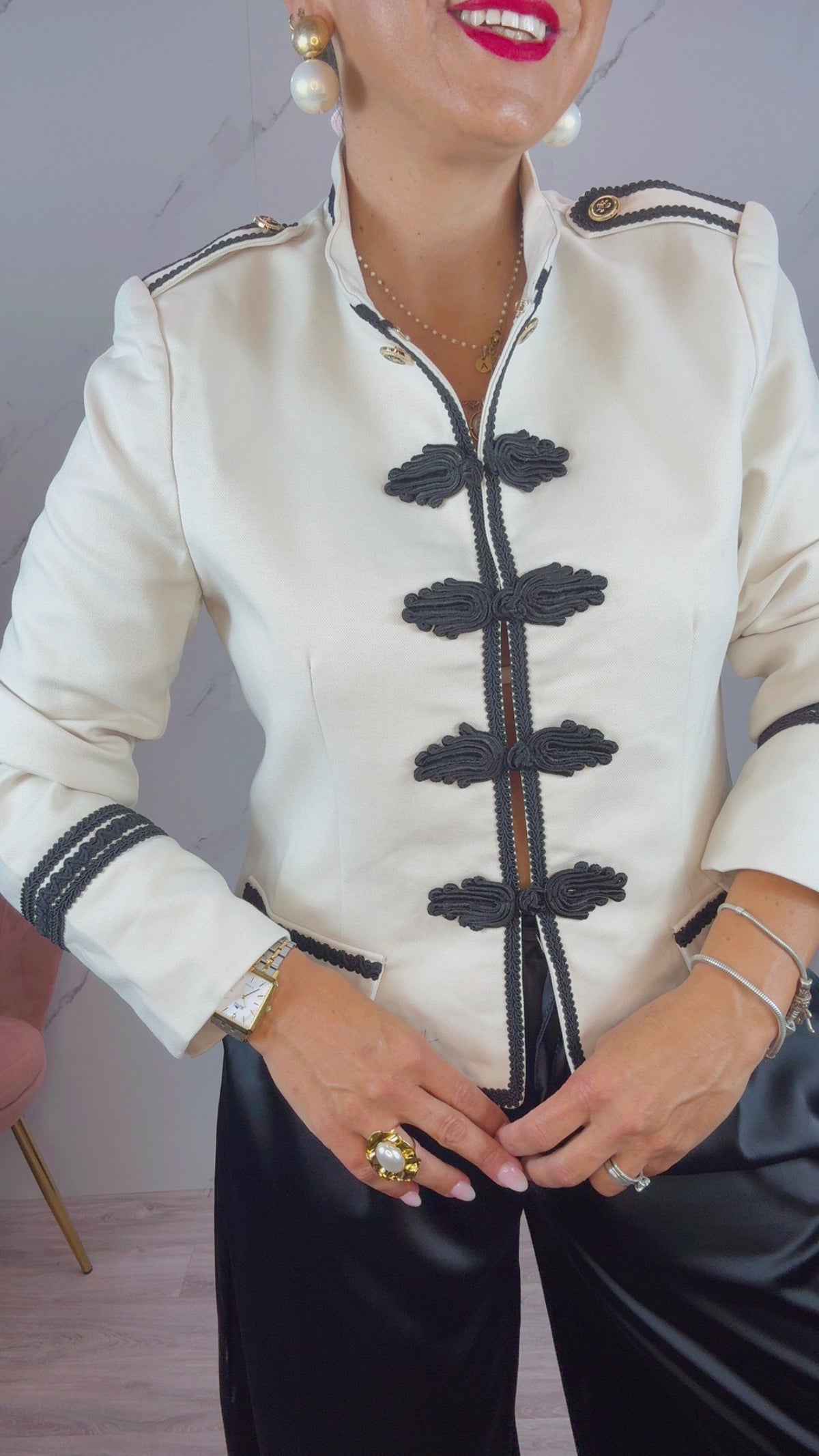 Chaqueta Alamares blanca