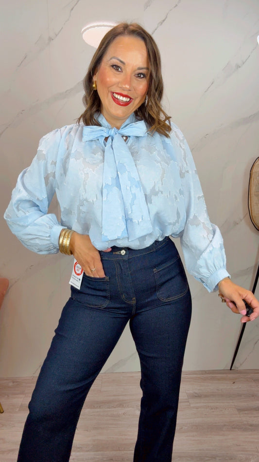 Blusa Aura Celeste
