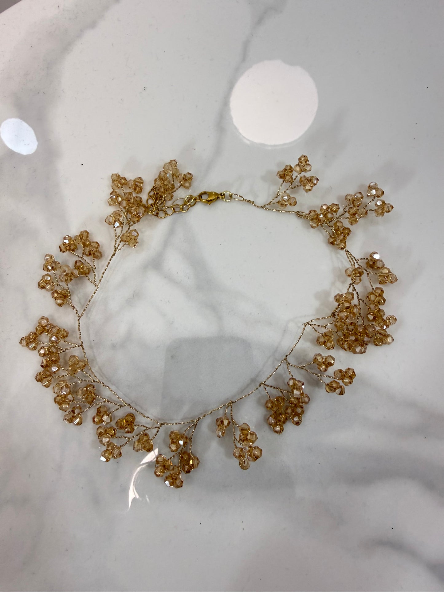 Choker piedras doradas