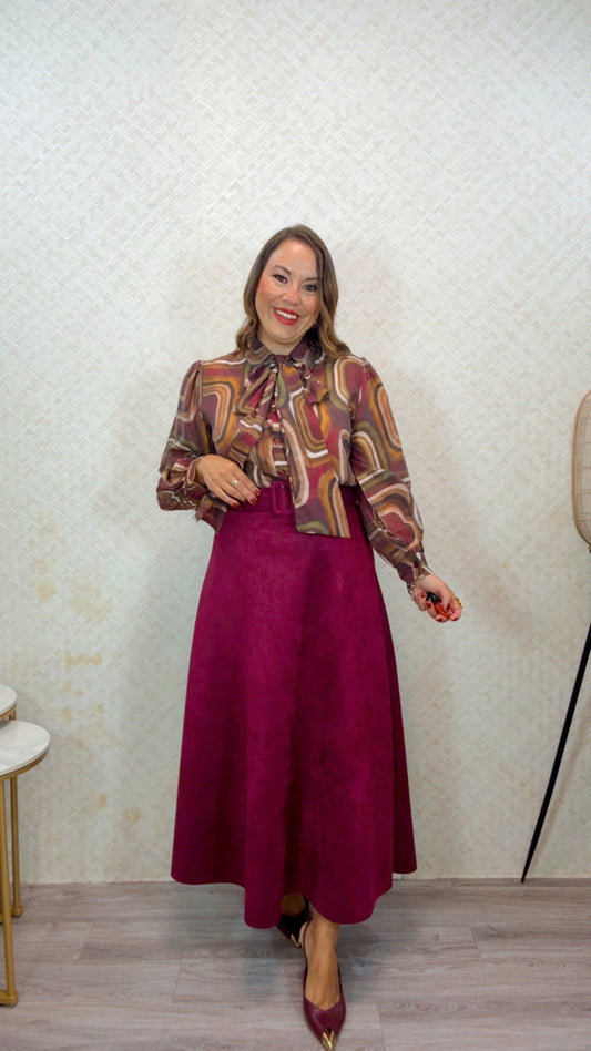 Falda Antelina Burdeos