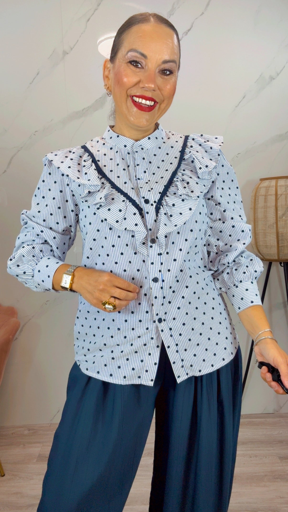 Camisa Topos Azul Marina