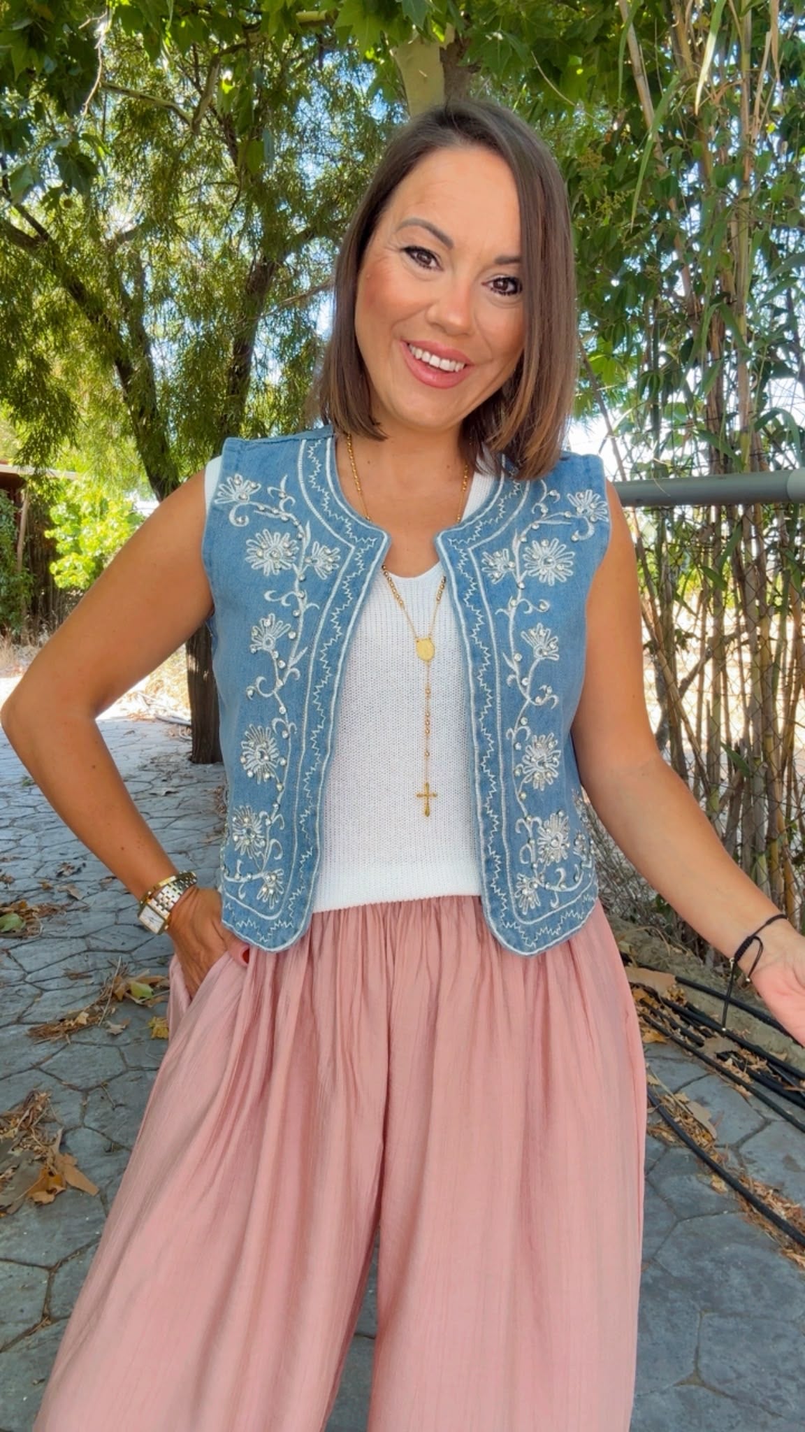 Chaleco Denim Bordado