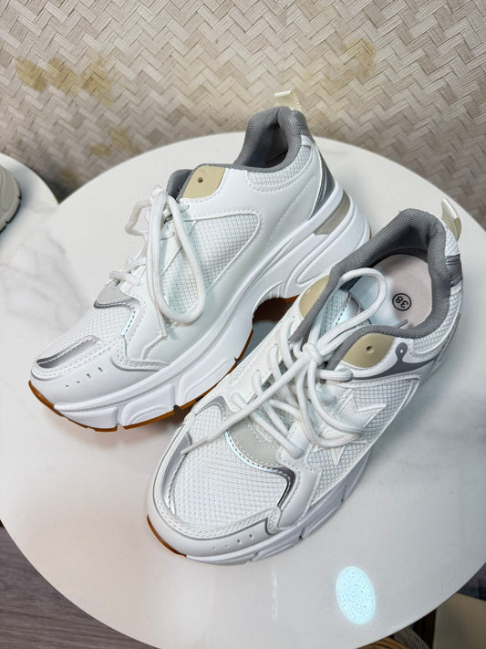 Zapatillas Golden Blancas