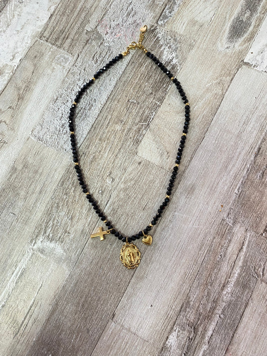 Medalla Virgen Niña Negra