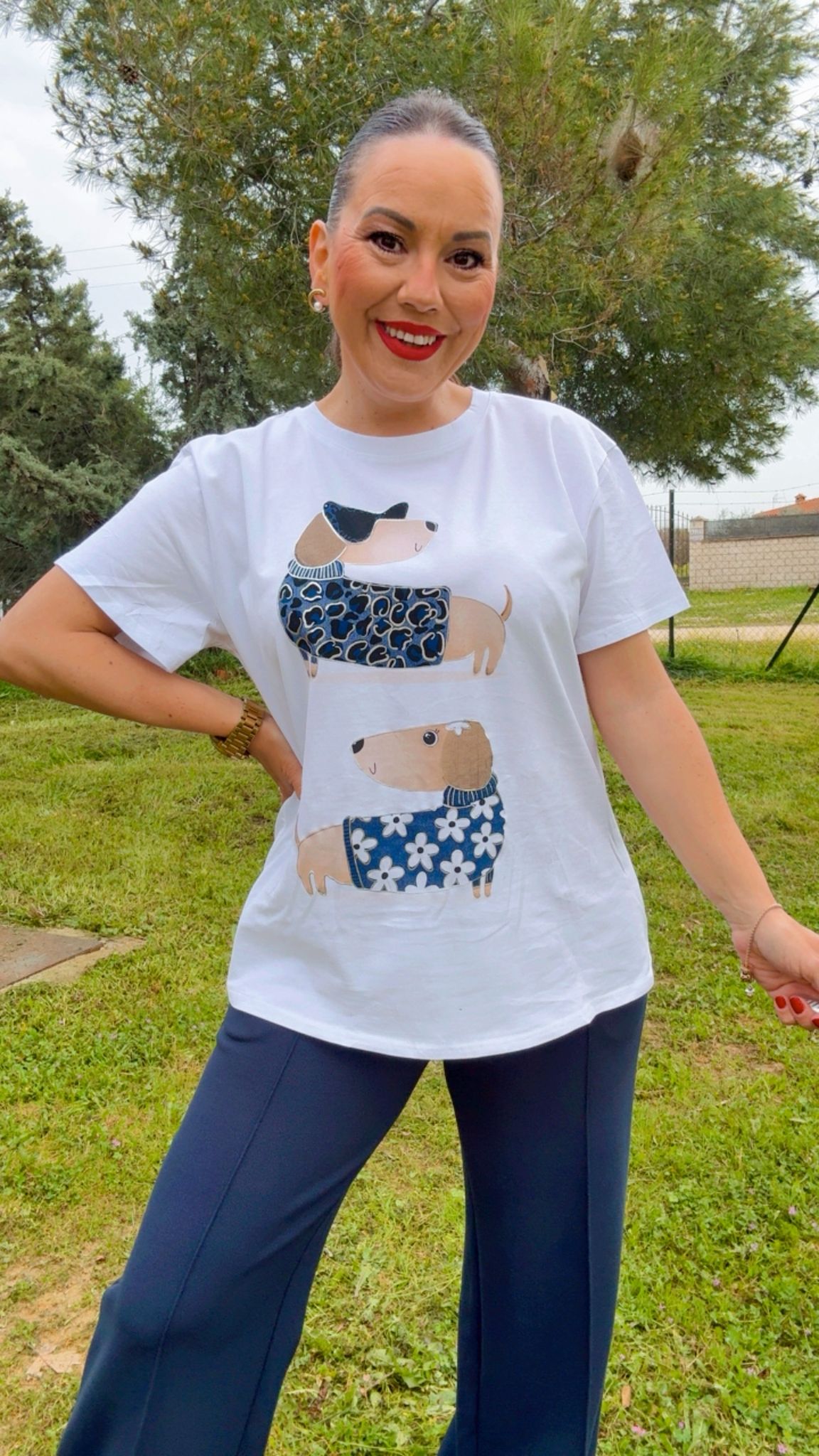 Camiseta Perro Azul Marino