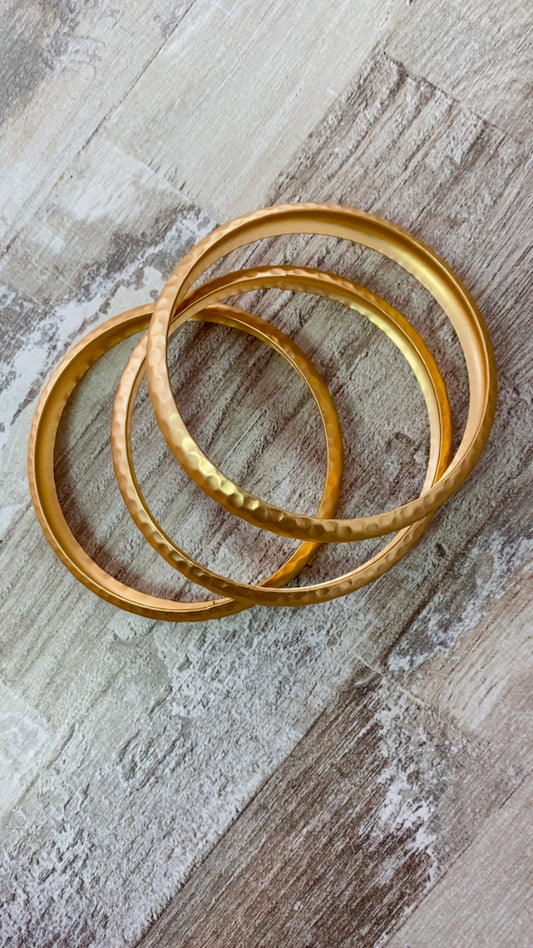 Pulsera Triple Dorada