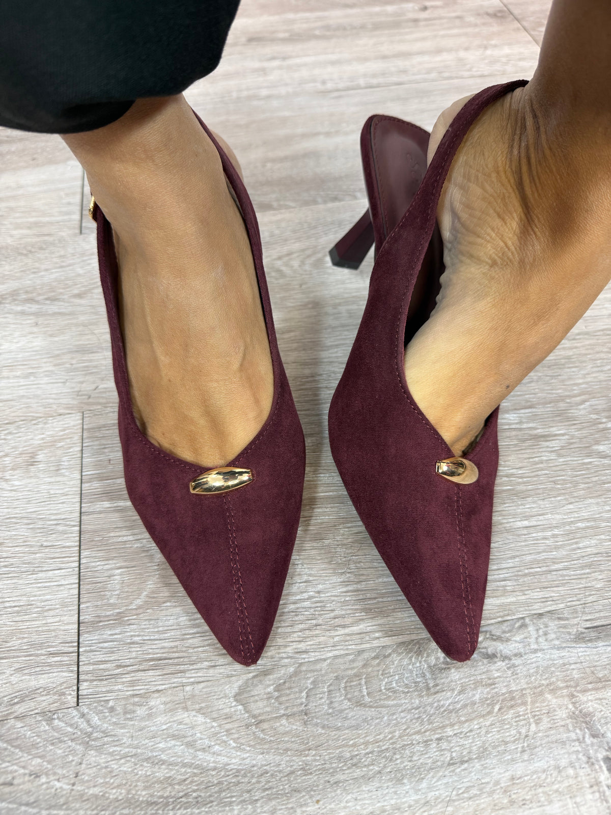Stiletto Burdeos Destalonado